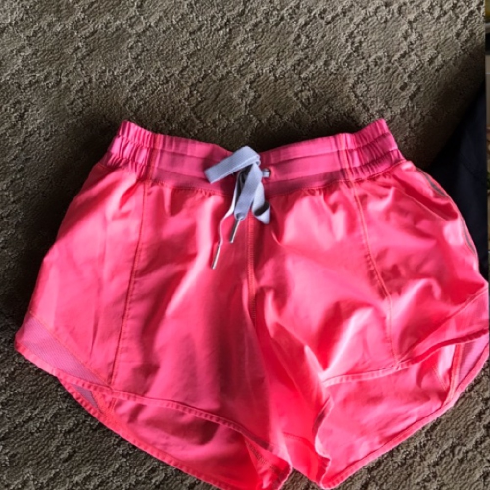 Lululemon hotty hot shorts (long)
